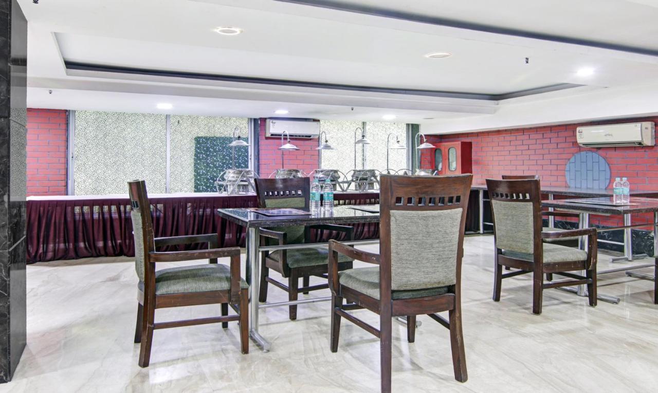 Treebo Trend Elite Hotel New Delhi Luaran gambar
